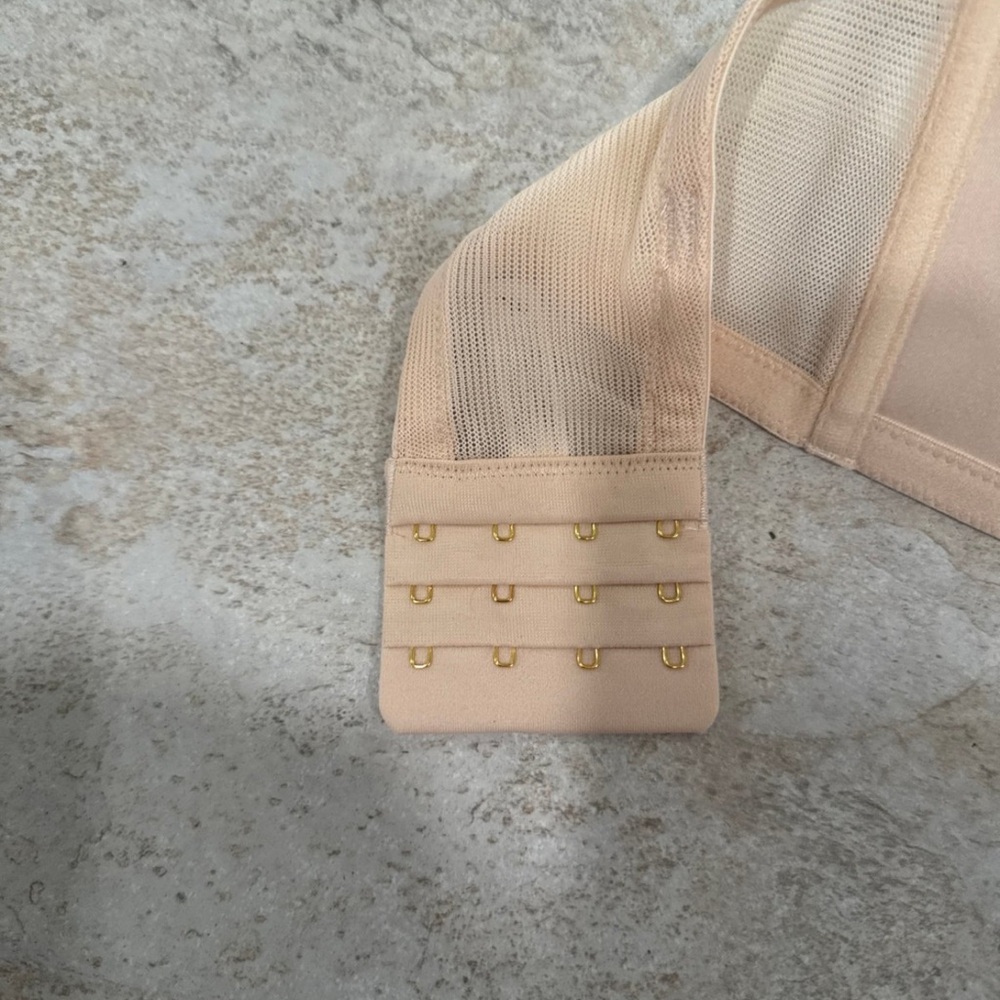 Lively 38D 32218 No-Wire Strapless Bra Toasted Almond Beige Convertible NEW - Picture 4 of 8